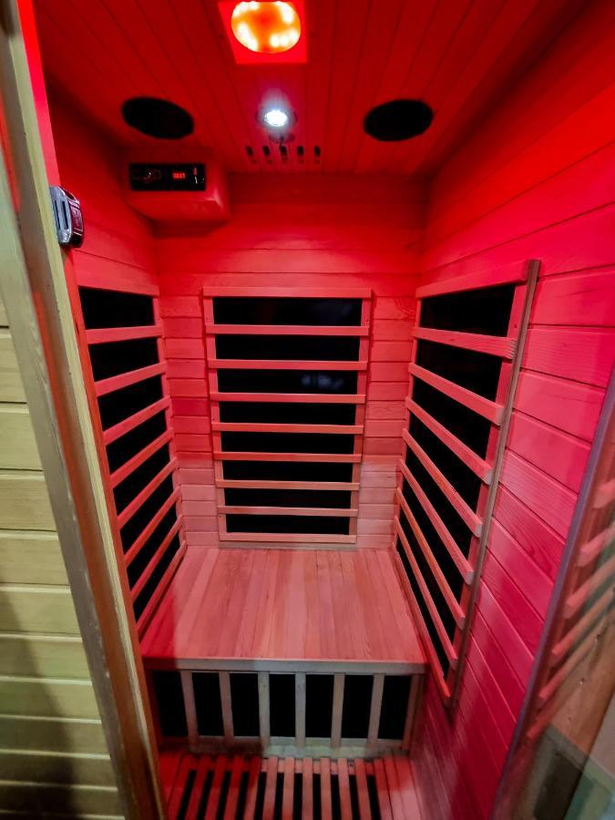 B&B Dolce Casa Con Sauna E Cromoterapia ドモドッソラ エクステリア 写真